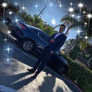 Meet your Posher, Edilberto